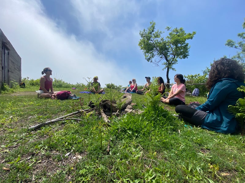 Ischia Savage: Trekking & Yoga