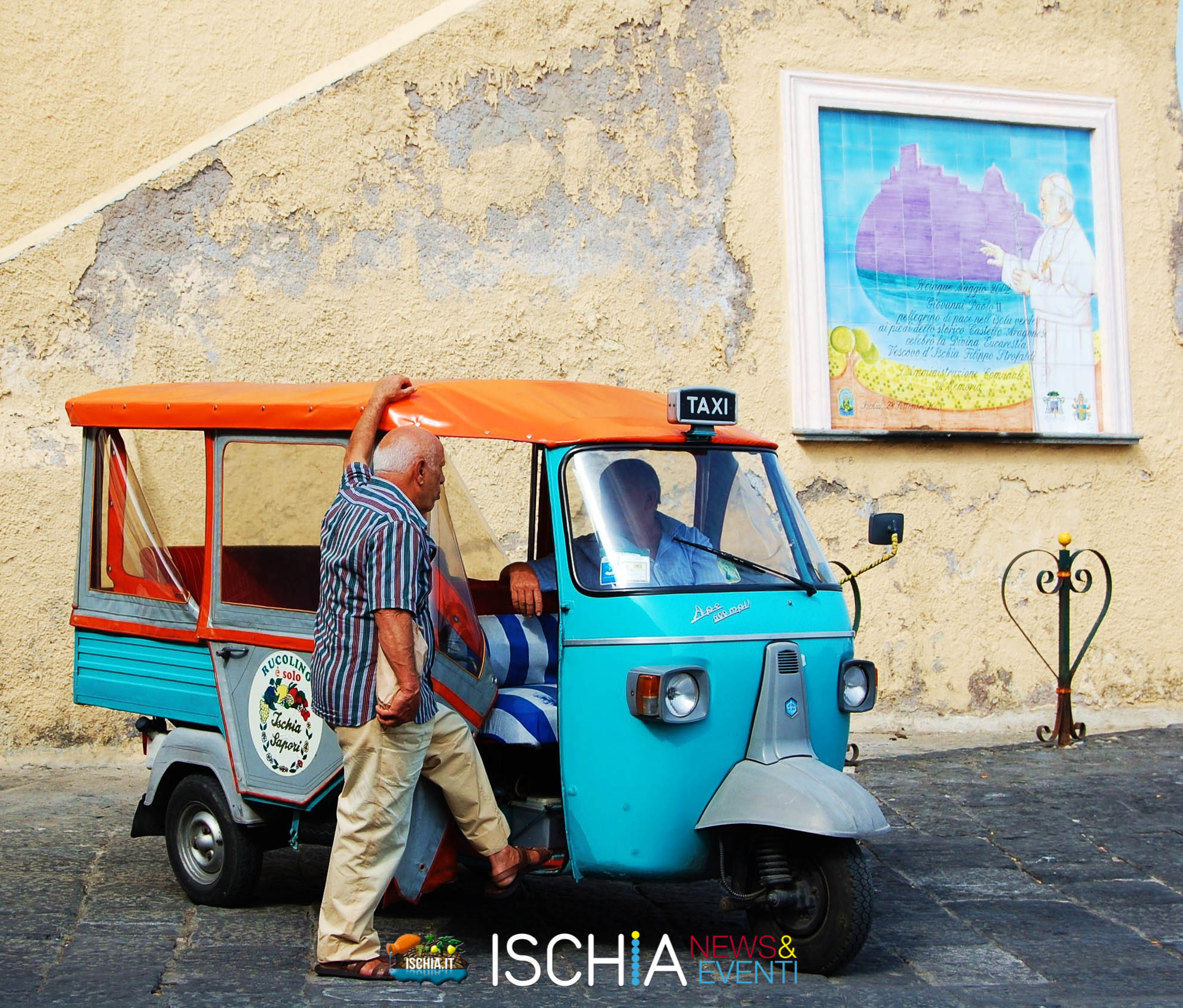 Ischia d'altri tempi: tour in microtaxi di sera